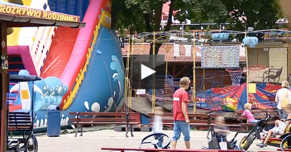 Nie stawiaj dmuchańca obok karuzeli!