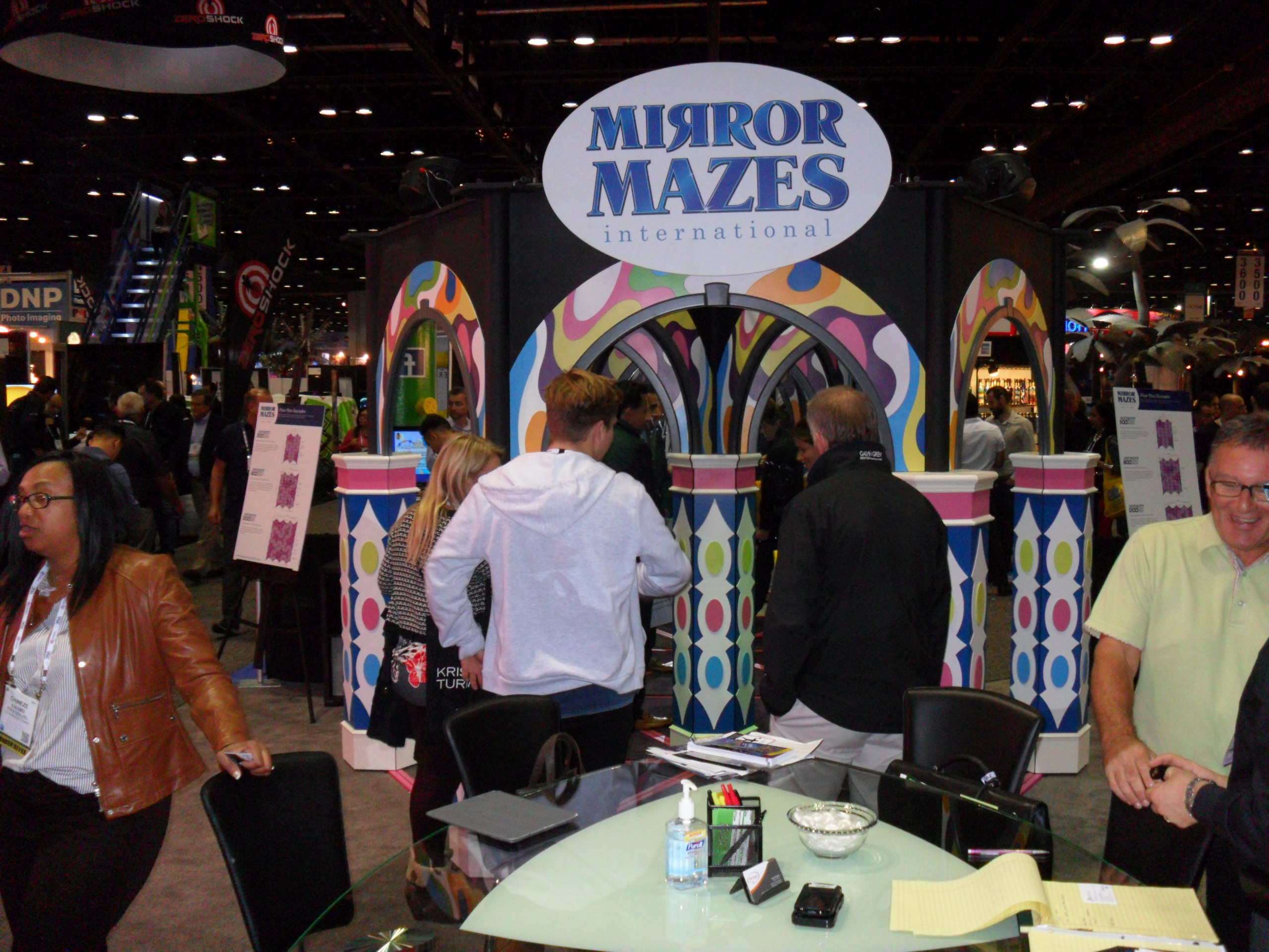 Mirror Maze International na IAAPA 2016