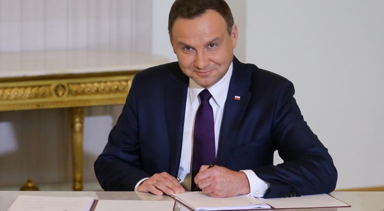 Prezydent podpisał ustawę hazardową