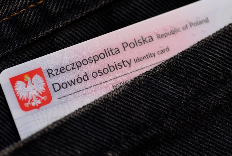 UKGC ogłasza nowe zasady weryfikacji wieku i tożsamości