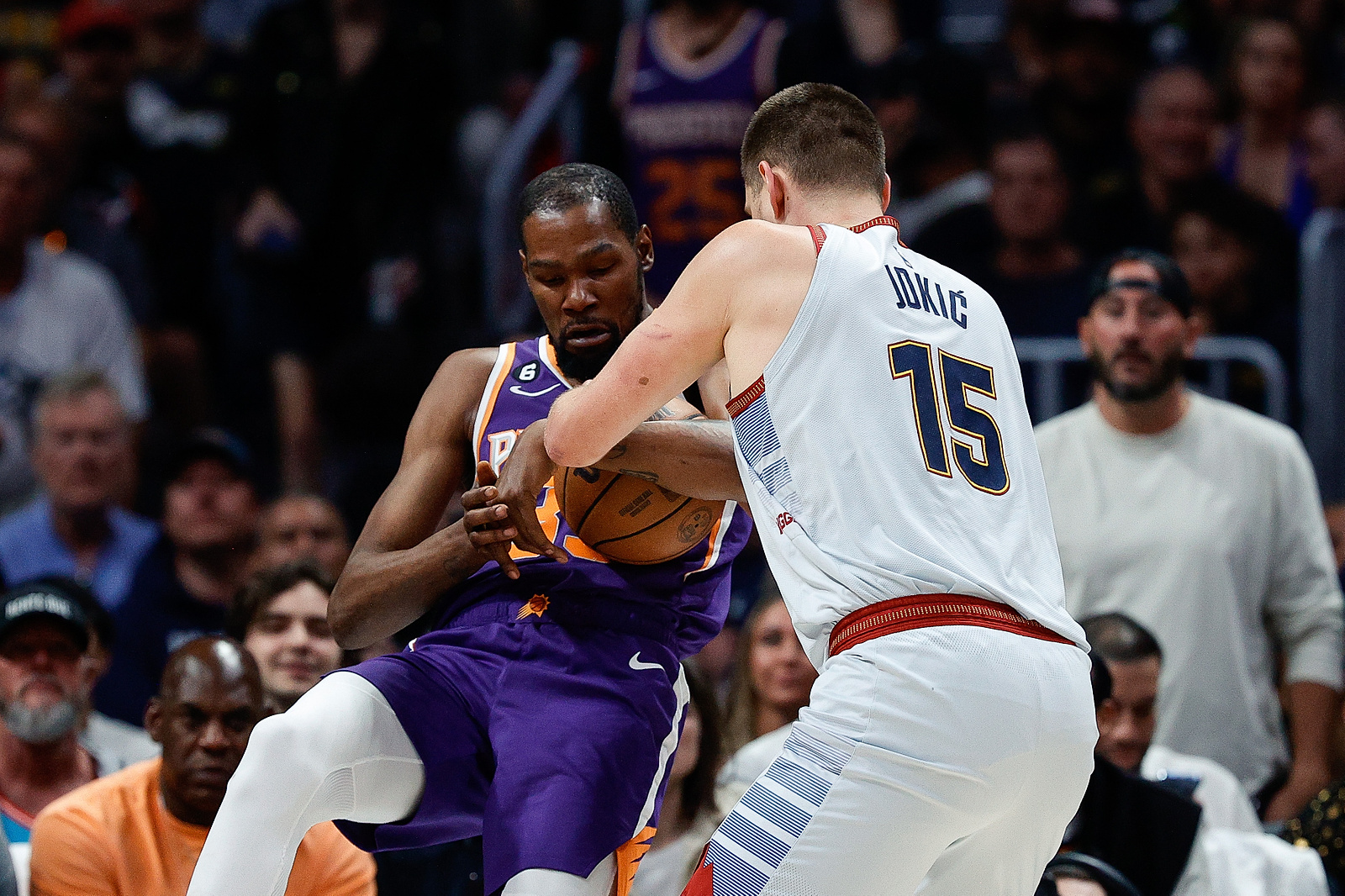 May 9, 2023; Denver, Colorado, USA; Phoenix Suns forward Kevin Durant (35) and Denver Nuggets center Nikola Jokic (15) b in the first quarter during game five of the 2023 NBA playoffs at Ball Arena. Mandatory Credit: Isaiah J. Downing-USA TODAY Sports/Sipa USA
2023.05.09 Denver
koszykowka mezczyzn amerykanska liga koszykowki NBA 
NBA: Playoffs-Phoenix Suns at Denver Nuggets
Foto Isaiah J. Downing-USA TODAY Sports/SIPA USA/PressFocus

!!! POLAND ONLY !!!