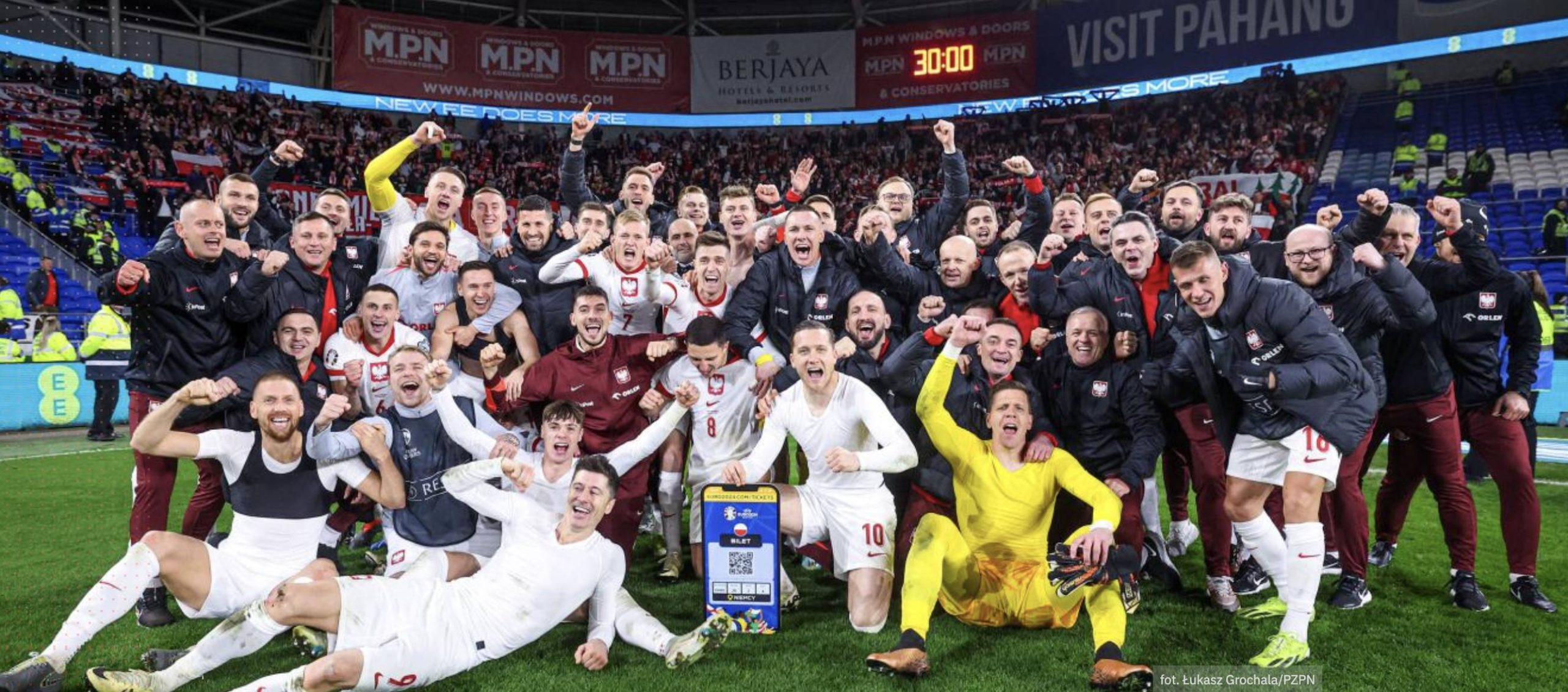 Radość reprezentacji Polski po awansie na Euro 2024