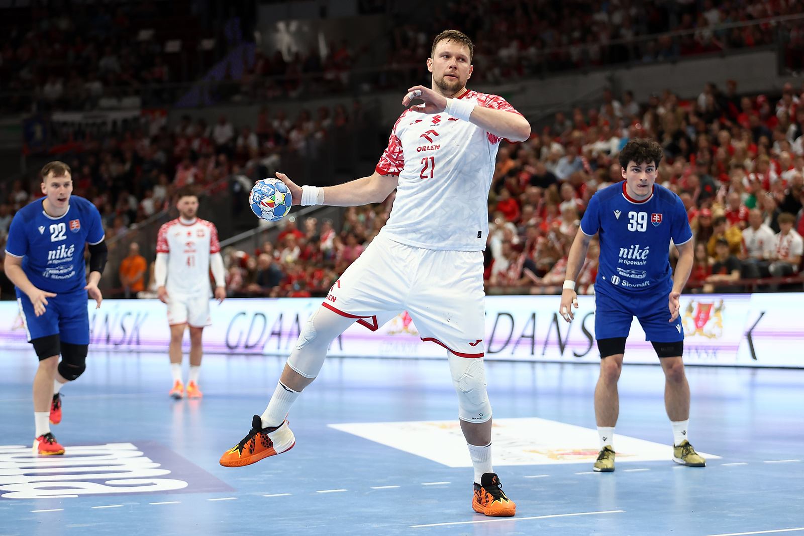 2024.05.09 Gdansk
Pilka reczna mezczyzn Eliminacje Mistrzostw Swiata 2025 Polska - Slowacja N/z Kamil Syprzak Foto Piotr Matusewicz / PressFocus

2024.05.09 Gdansk
Men handball
Poland - Slovakia
Kamil Syprzak
Credit: Piotr Matusewicz / PressFocus