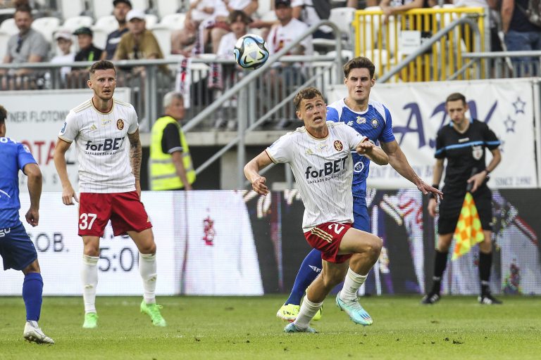 2024.05.25  LODZ STADION MIEJSKI ALEJA UNII
MECZ PILKA NOZNA PKO BANK POLSKI EKSTRAKLASA
LKS LODZ vs STAL MIELEC
N/Z ADRIEN LOUVEAU ILJA SZKURIN
Foto Artur Kraszewski / APPA / PressFocus