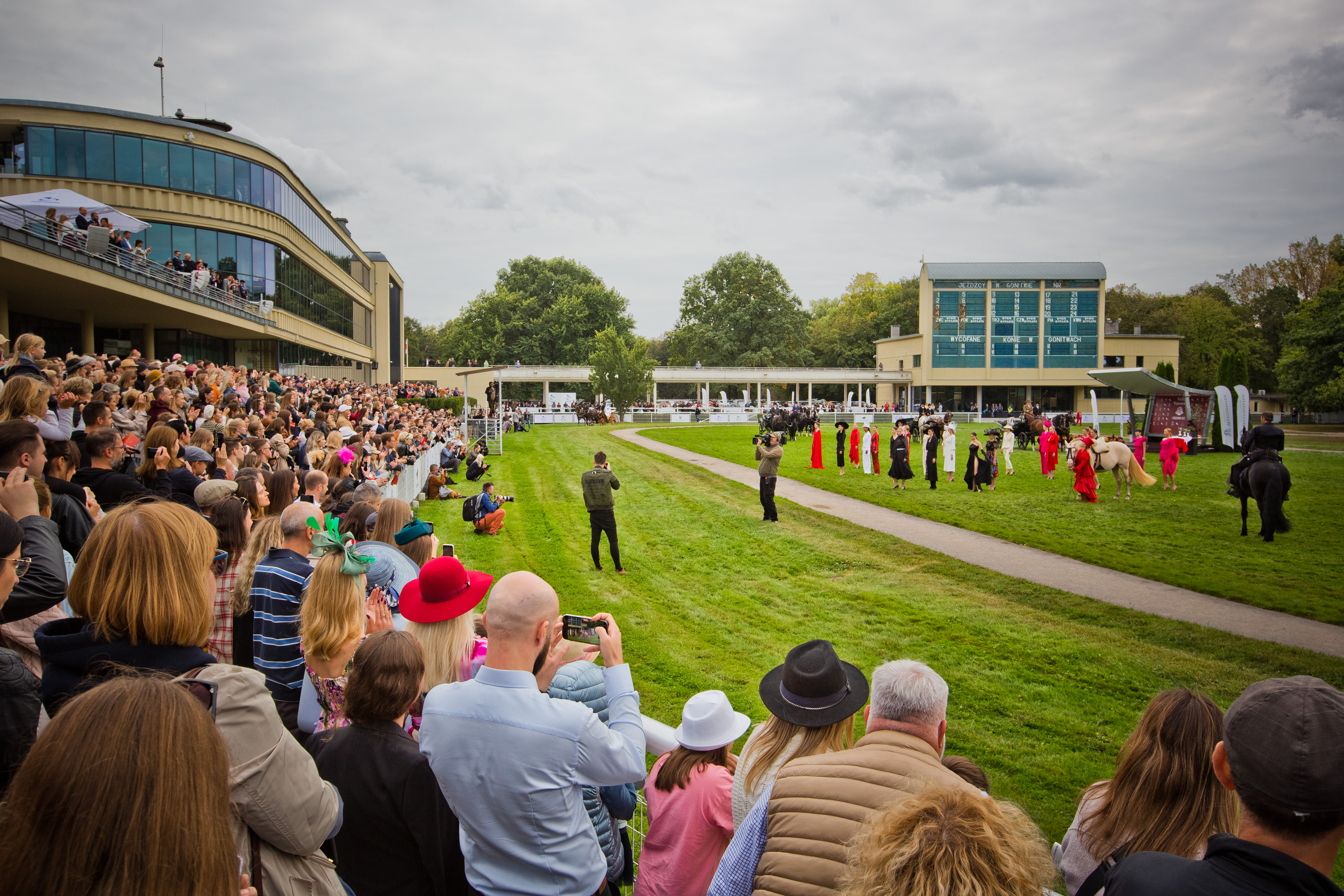 Wiele emocji podczas tegorocznego wyścigu Derby Arabskie