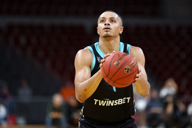 2024.10.22 Sopot
Koszykowka EuroCup sezon 2024/2025 Trefl Sopot - Wolves Twinsbet Vilnius N/z Anthony Cowan Jr Foto Piotr Matusewicz / PressFocus

2024.10.22 Sopot
Basketball EuroCup season 2024/2025
Trefl Sopot - Wolves Twinsbet Vilnius
Anthony Cowan Jr
Credit: Piotr Matusewicz / PressFocus