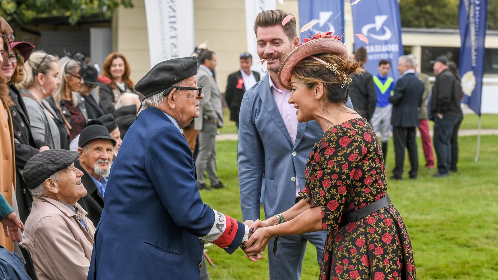 Powstańcy uhonorowani podczas Wielkiej Warszawskiej