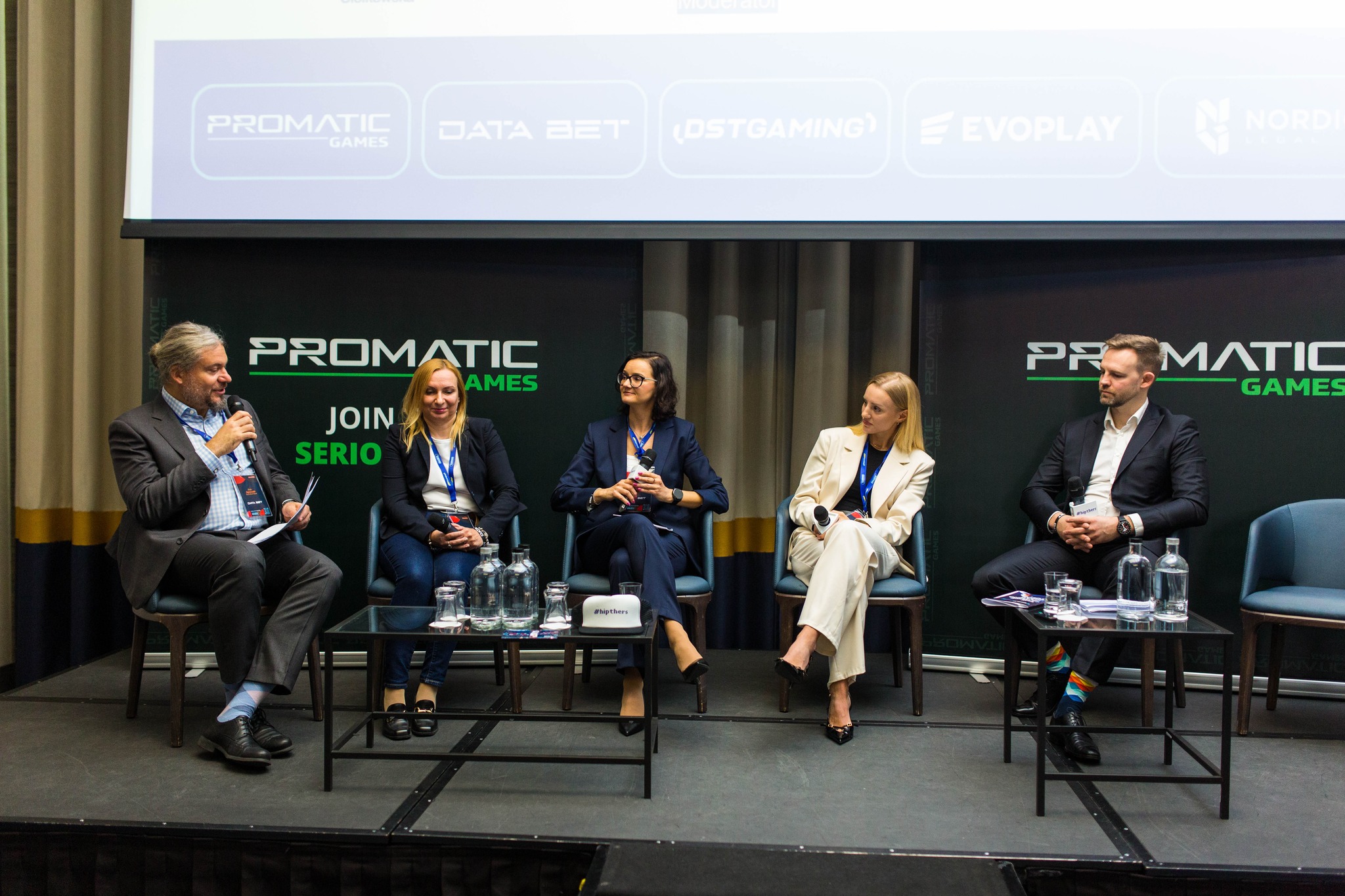 Debata otwierająca „Hipther” w Warszawie. „Mamy przed sobą dwa wyzwania: jak chronić graczy i nie zaszkodzić legalnemu rynkowi”