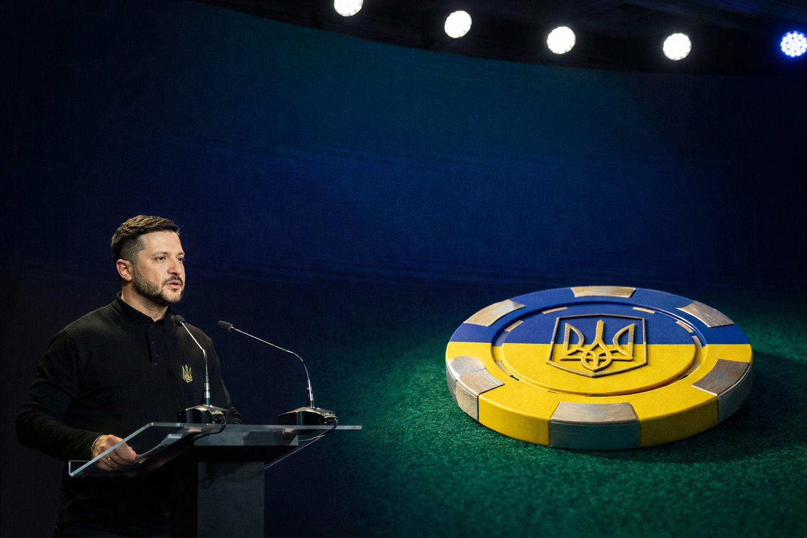 Mimo wojny Ukraina walczy z „szarą strefą”. Stawia na cyfryzację i kody QR