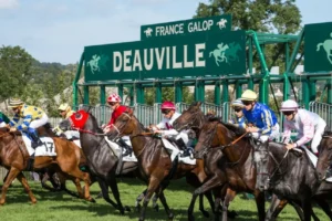 Deauville buduje światową markę dzięki wyścigom konnym